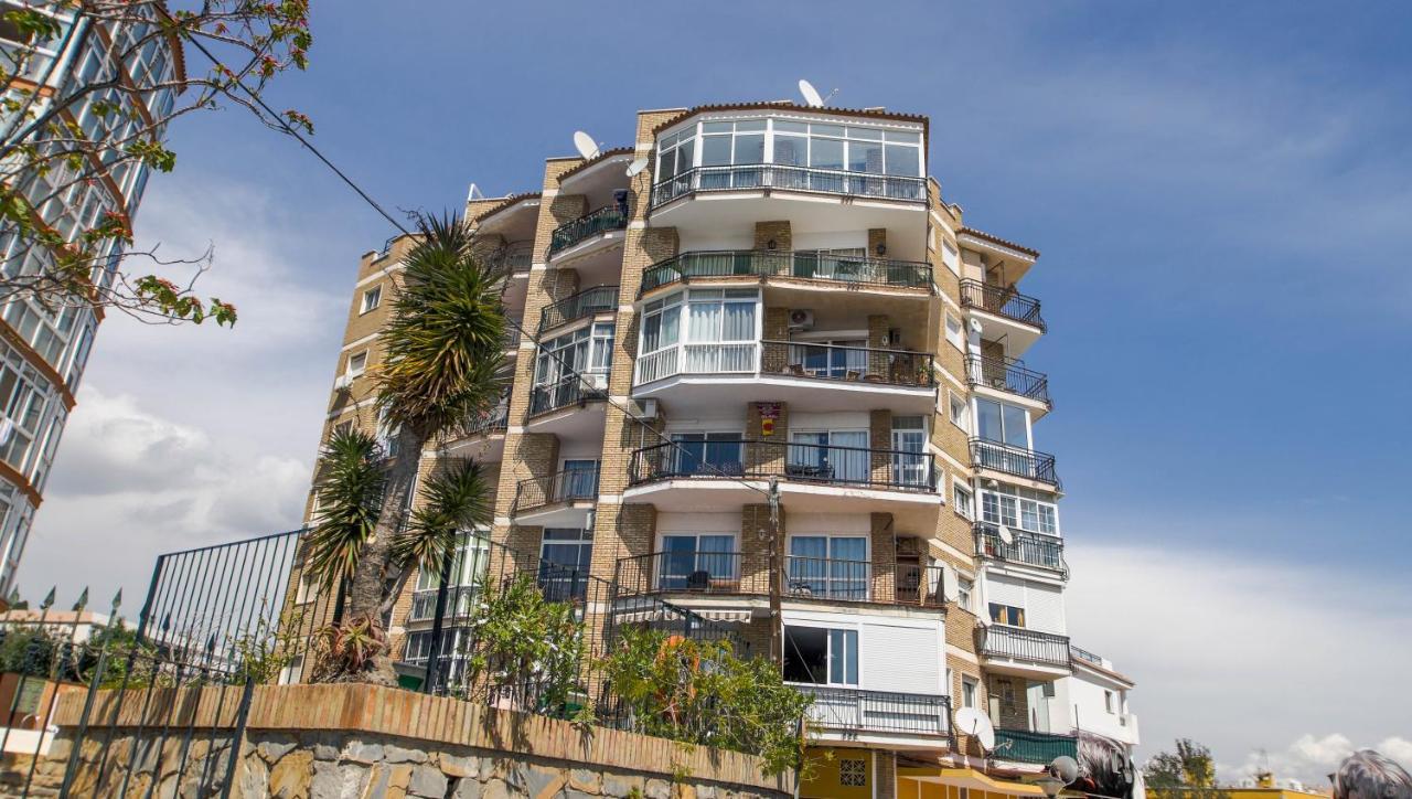 Precioso Apartamento Al Lado De La Playa Benalmádena Exteriör bild
