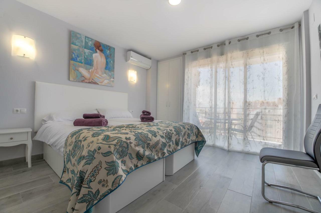 Precioso Apartamento Al Lado De La Playa Benalmádena Exteriör bild