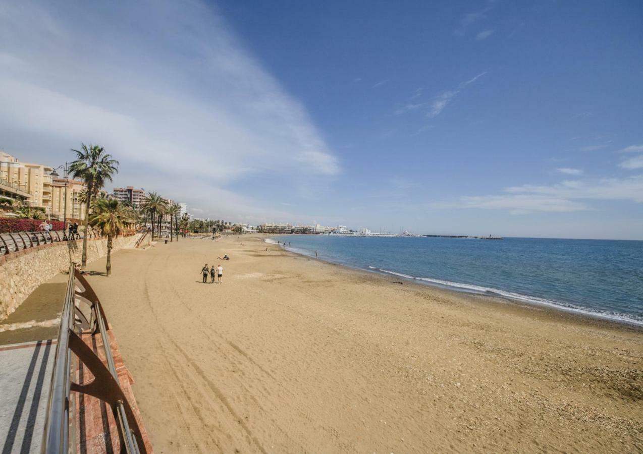 Precioso Apartamento Al Lado De La Playa Benalmádena Exteriör bild